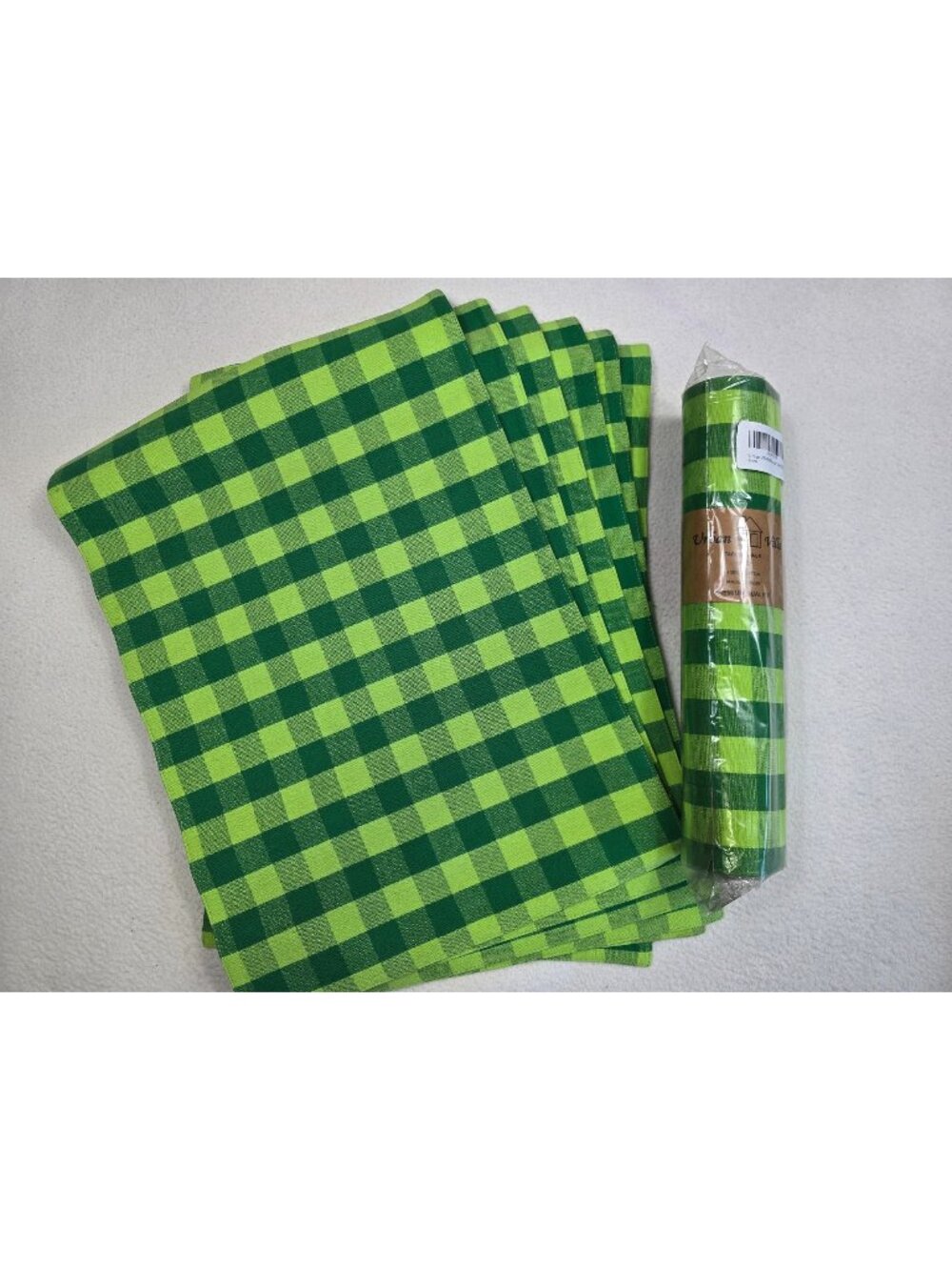 NEW Urban Villa 14"x72" 6 Pk Green Checkered Cotton Table Runner Placemats